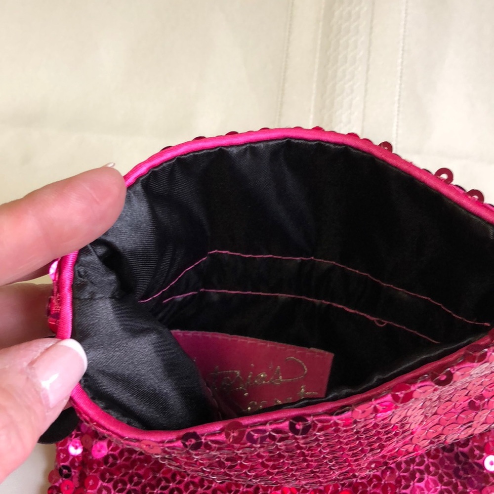 Victoria’s Secret pink sequined drawstring giftbag - Picture 5 of 7